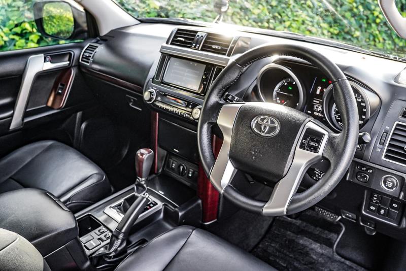 2015 Toyota Land Cruiser Prado 4WD