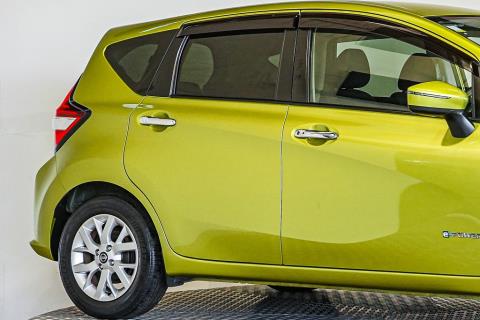 2019 Nissan Note e-Power - Thumbnail