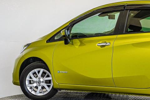 2019 Nissan Note e-Power - Thumbnail