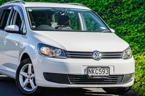 2012 Volkswagen Touran TSI - Thumbnail
