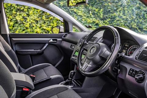 2012 Volkswagen Touran TSI - Thumbnail