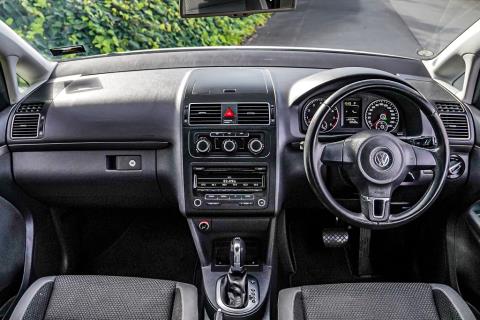 2012 Volkswagen Touran TSI - Thumbnail