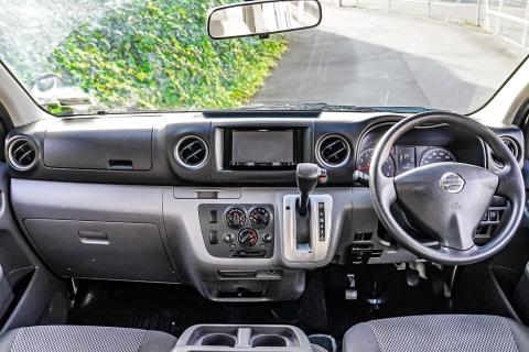 2018 Nissan NV350 / Caravan 5 Door - Thumbnail