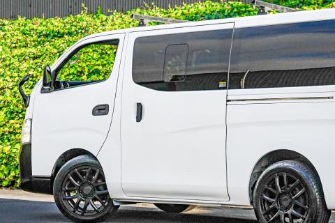 2018 Nissan NV350 / Caravan 5 Door - Thumbnail