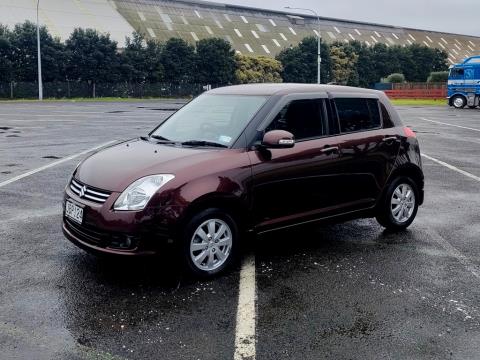 2009 Suzuki Swift XG Limited - Thumbnail