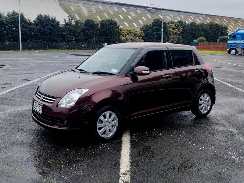 2009 Suzuki Swift XG Limited