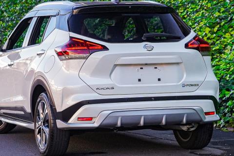 2021 Nissan Kicks e-Power X - Thumbnail
