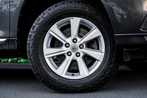 2011 Toyota Highlander 3.5P 4WD - Thumbnail