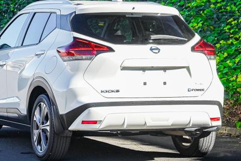 2020 Nissan Kicks e-Power - Thumbnail