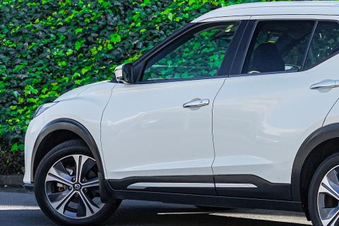 2020 Nissan Kicks e-Power - Thumbnail