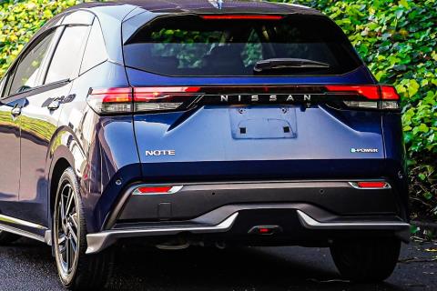 2021 Nissan Note e-Power X - Thumbnail