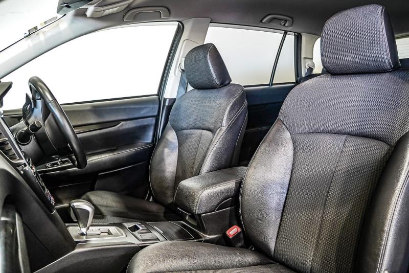 2013 Subaru Legacy 2.5i B Sport