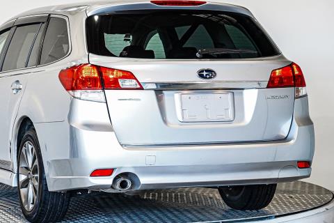2013 Subaru Legacy 2.5i B Sport - Thumbnail