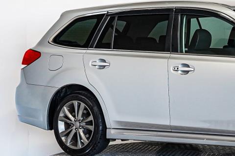 2013 Subaru Legacy 2.5i B Sport - Thumbnail