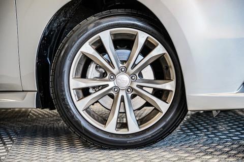 2013 Subaru Legacy 2.5i B Sport - Thumbnail