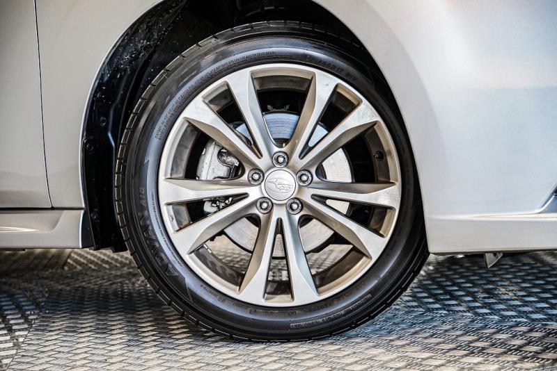 2013 Subaru Legacy 2.5i B Sport
