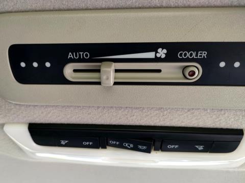 2016 Nissan Serena Hybrid 8 Seat - Thumbnail