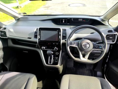 2016 Nissan Serena Hybrid 8 Seat - Thumbnail
