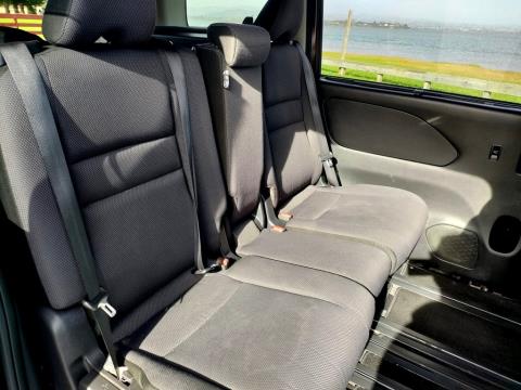 2016 Nissan Serena Hybrid 8 Seat - Thumbnail