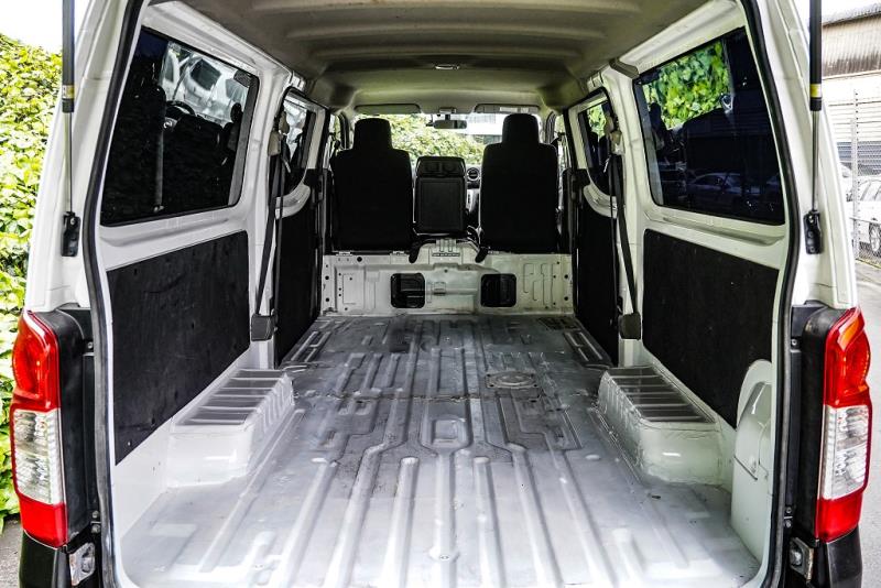 2018 Nissan NV350 5 Door Auto