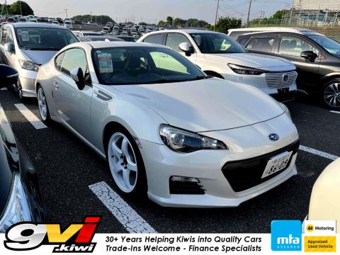 2015 Subaru BRZ R / 86