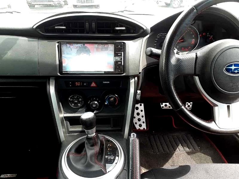 2015 Subaru BRZ R / 86