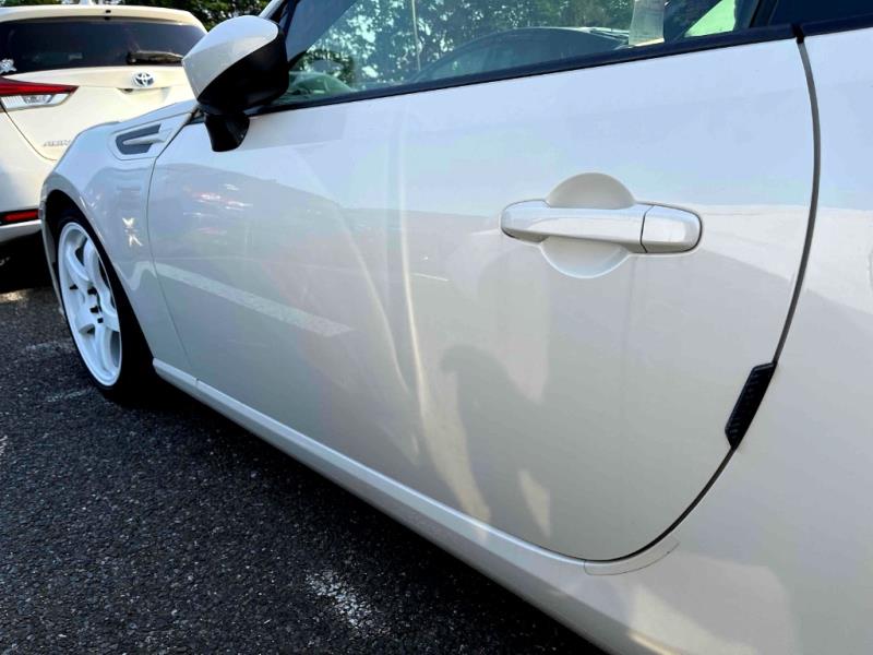 2015 Subaru BRZ R / 86