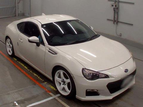 2015 Subaru BRZ R / 86 - Thumbnail