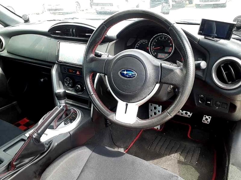 2015 Subaru BRZ R / 86