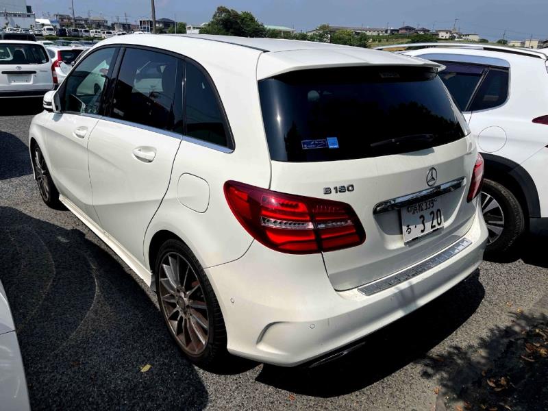 2015 Mercedes-Benz B 180