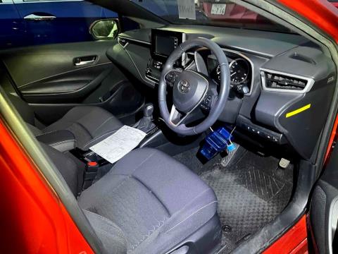 2019 Toyota Corolla Hybird Sport - Thumbnail