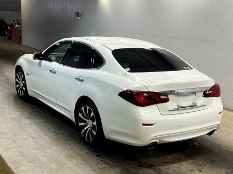 2015 Nissan Fuga Hybrid / Skyline - Thumbnail