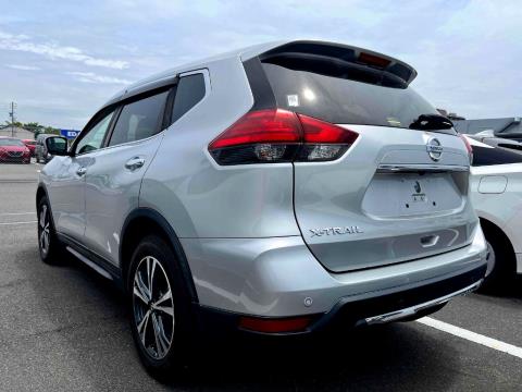2017 Nissan X-trail 7 Seater 4WD - Thumbnail