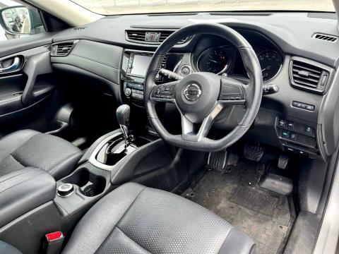 2017 Nissan X-trail 7 Seater 4WD - Thumbnail