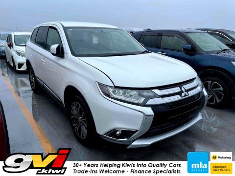 2016 Mitsubishi Outlander 7 Seater - Thumbnail
