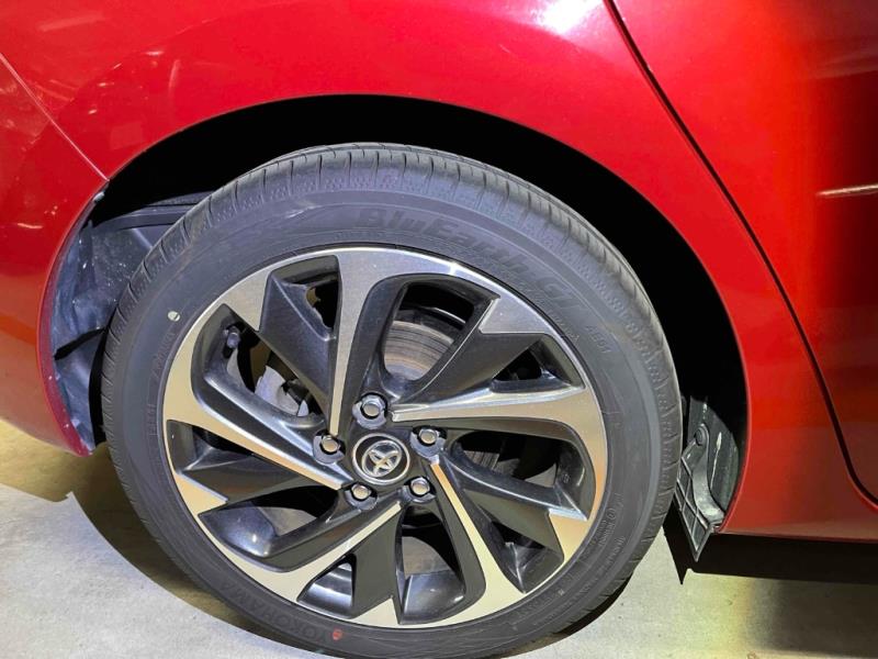2016 Toyota Auris Hybrid / Corolla