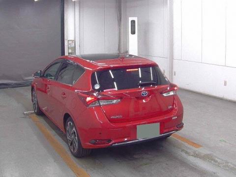 2016 Toyota Auris Hybrid / Corolla - Thumbnail