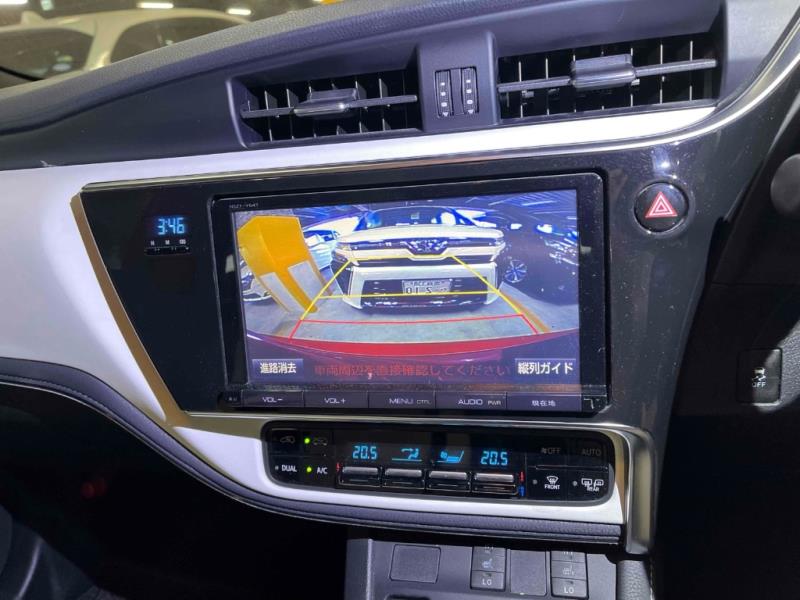 2016 Toyota Auris Hybrid / Corolla