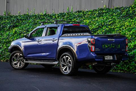 2022 Isuzu D-MAX LS Double Cab 4WD - Thumbnail