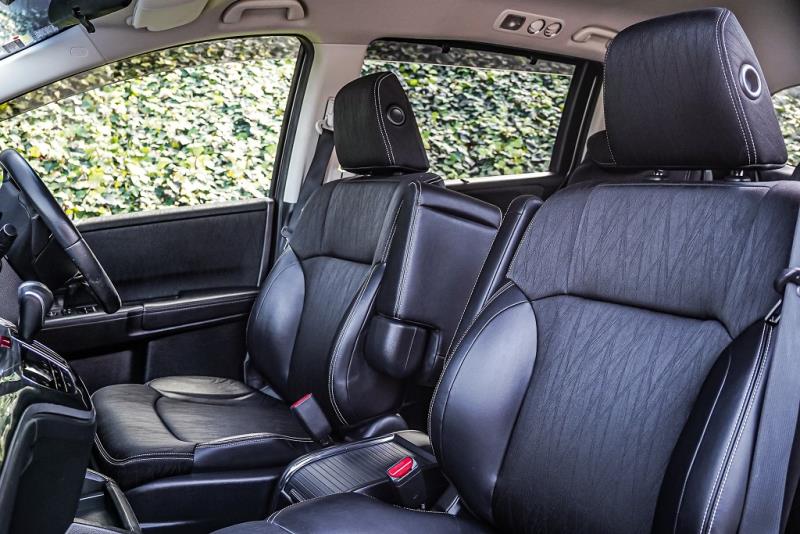 2016 Honda Odyssey Absolute Hybrid