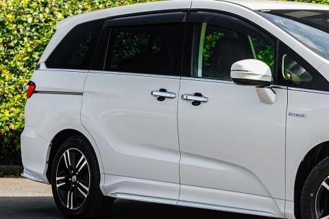 2016 Honda Odyssey Absolute Hybrid - Thumbnail