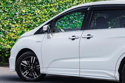 2016 Honda Odyssey Absolute Hybrid - Thumbnail