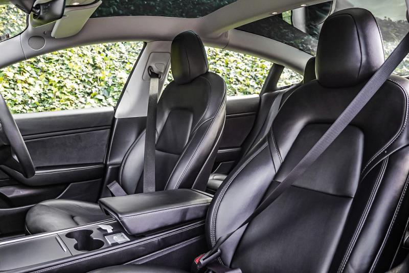 2020 Tesla Model 3 Performance