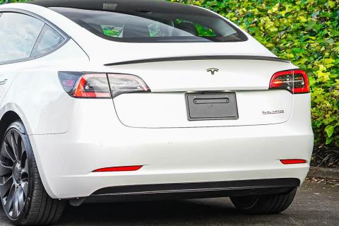 2020 Tesla Model 3 Performance - Thumbnail