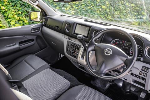 2020 Nissan NV350 Jumbo 5 Door - Thumbnail