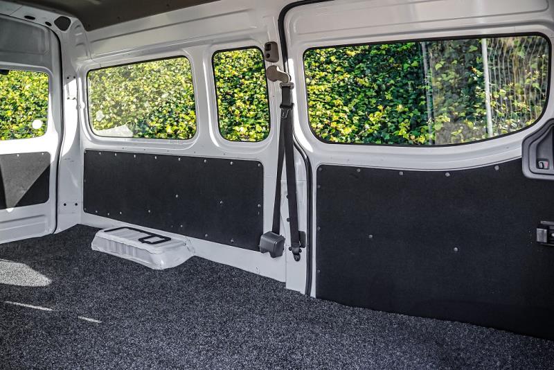 2020 Nissan NV350 Jumbo 5 Door