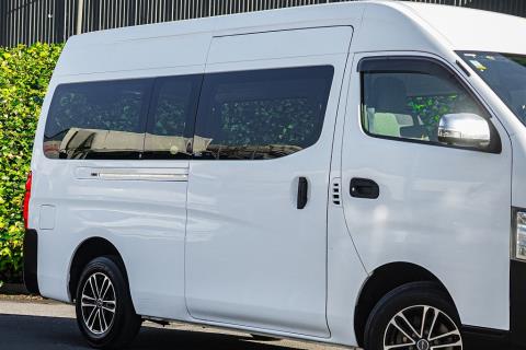 2020 Nissan NV350 Jumbo 5 Door - Thumbnail