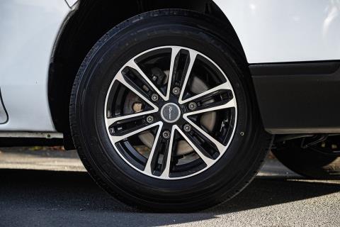 2020 Nissan NV350 Jumbo 5 Door - Thumbnail