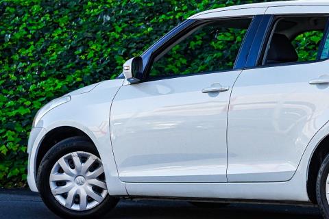 2011 Suzuki Swift 5 Door - Thumbnail