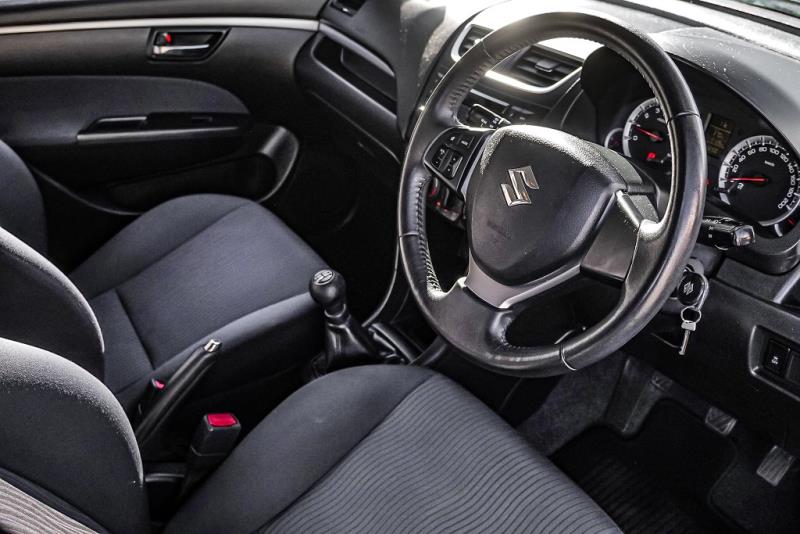 2011 Suzuki Swift 5 Door